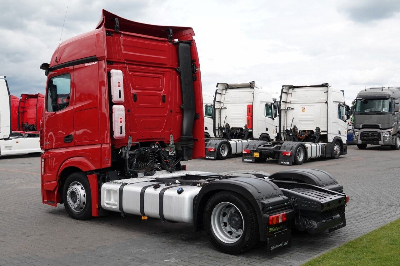 Mercedes-Benz ACTROS 1845 / LOW DECK / MEGA / BIG SPACE / PO - Tractor unit: picture 4 Mercedes-Benz ACTROS 1845 / LOW DECK / MEGA / BIG SPACE / PO - Tractor unit: picture 4