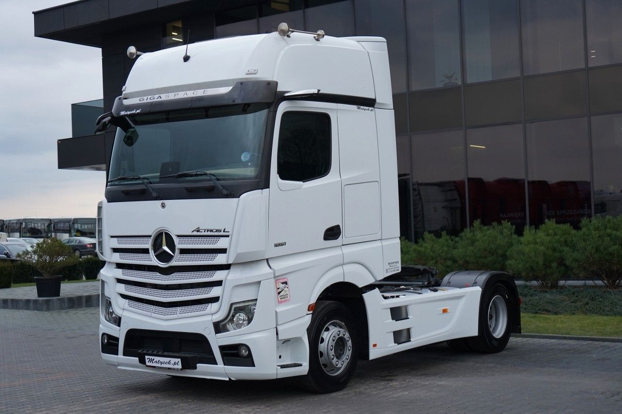 Mercedes-Benz ACTROS L 1851 / GIGA SPACE / RETARDER / 2022 R - Tractor unit: picture 4 Mercedes-Benz ACTROS L 1851 / GIGA SPACE / RETARDER / 2022 R - Tractor unit: picture 4