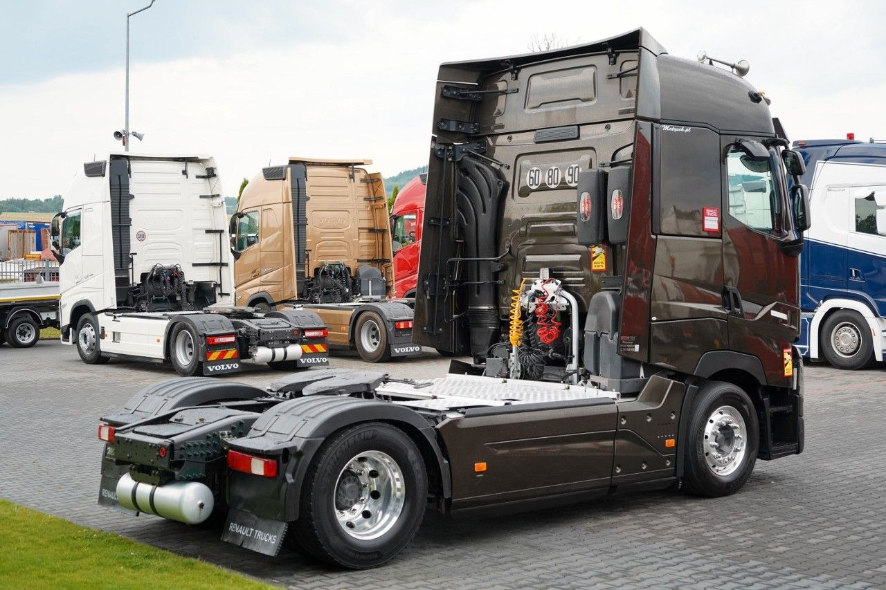 Renault T 520 / RETARDER / FULL AIRMATIC / BOGATA WERSJ - Tractor unit: picture 5 Renault T 520 / RETARDER / FULL AIRMATIC / BOGATA WERSJ - Tractor unit: picture 5