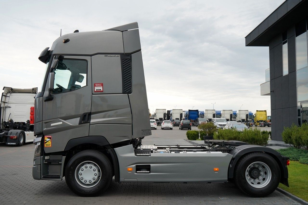 Renault T480 / 13 L / RETARDER / I-PARK COOL / OPONY Renault T480 / 13 L / RETARDER / I-PARK COOL / OPONY - Tractor unit: picture 3 Renault T480 / 13 L / RETARDER / I-PARK COOL / OPONY Renault T480 / 13 L / RETARDER / I-PARK COOL / OPONY - Tractor unit: picture 3