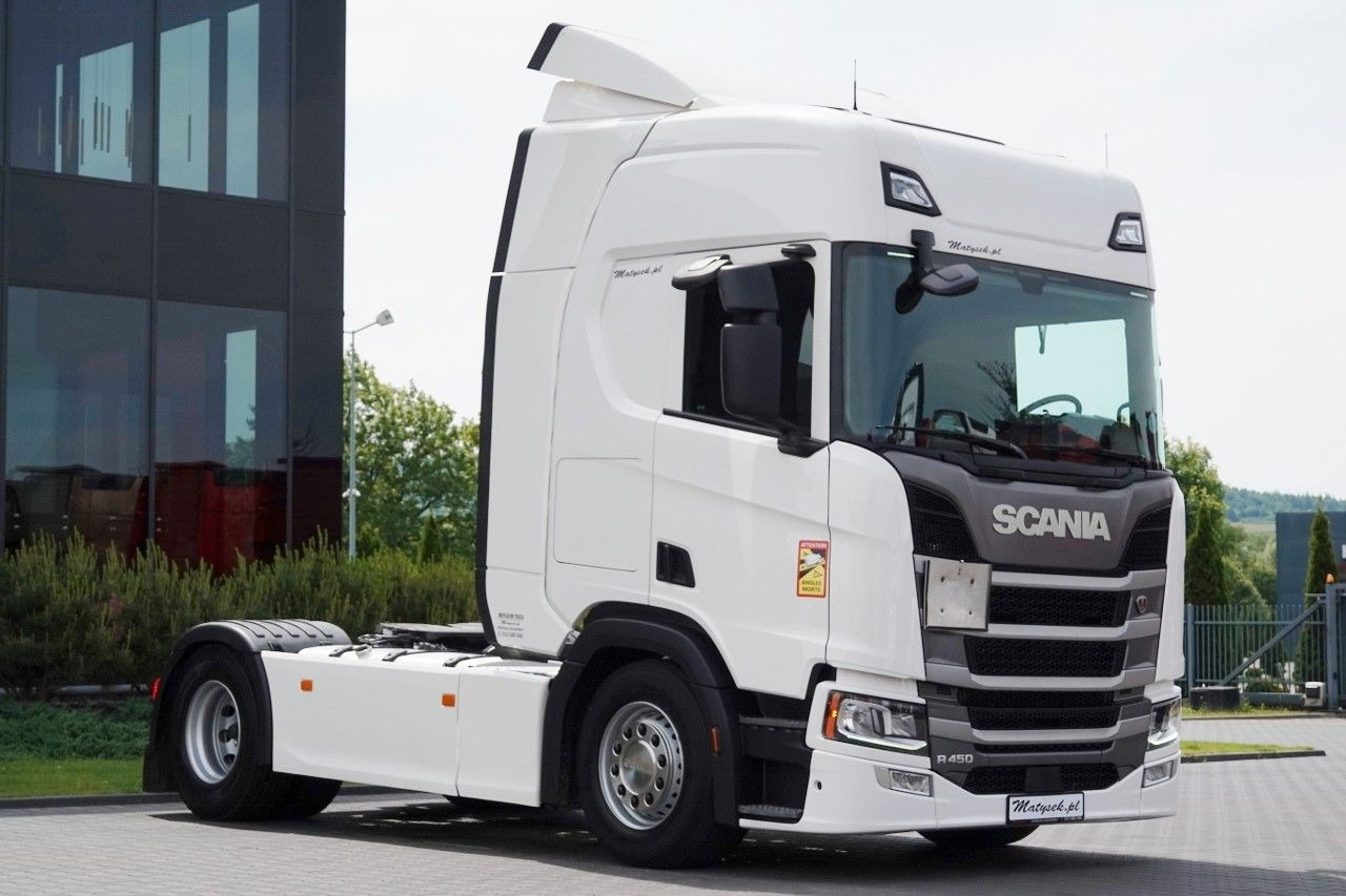 Scania R 450 / RETARDER / FULL AIRMATIC / OPONY 100% / - Tractor unit: picture 1 Scania R 450 / RETARDER / FULL AIRMATIC / OPONY 100% / - Tractor unit: picture 1