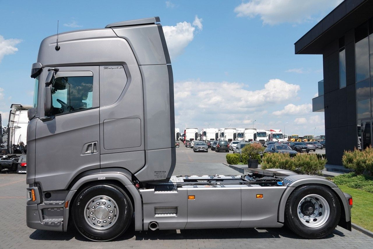 Scania S 540 / RETARDER / FUL AIRMATIC METALIK / NAVI - Tractor unit: picture 3 Scania S 540 / RETARDER / FUL AIRMATIC METALIK / NAVI - Tractor unit: picture 3