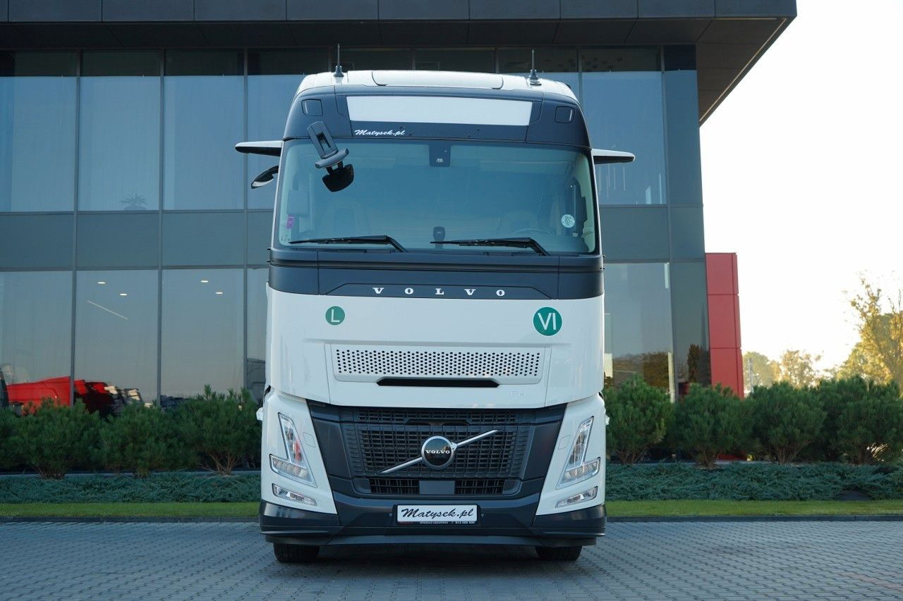Volvo FH 500 AERO / 2025 ROK / I-SAVE / XXL / GWARANCJ - Tractor unit: picture 3 Volvo FH 500 AERO / 2025 ROK / I-SAVE / XXL / GWARANCJ - Tractor unit: picture 3