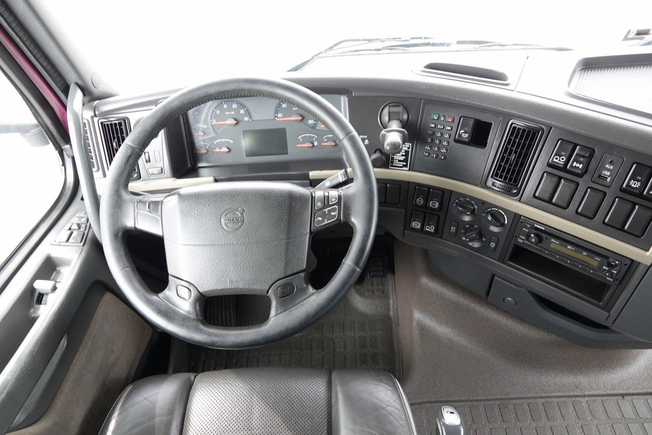 Tractor unit Volvo FH 540 / PUSHER / 3 Osiowy ciągnik siodłowy  / R: picture 15