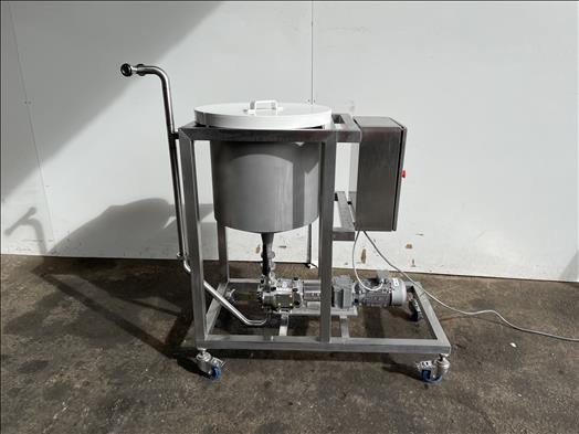 Waukesha 015 U1 Lobe pump - Food processing equipment: picture 1 Waukesha 015 U1 Lobe pump - Food processing equipment: picture 1