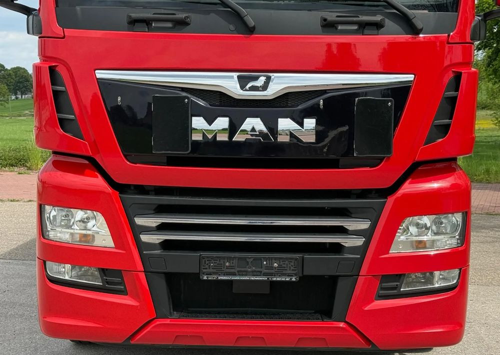 MAN TGX 26.500 / LIFT / 6X2 / KLIMA POSTOJOWA / 18PALET / E6 / FIRANKA / 18 TON ŁADOWNOŚĆ / WINDA / NISKI PRZEBIEG / JEDEN WŁAŚCICIEL / PODWIESZANA OŚ - Curtainsider truck: picture 3 MAN TGX 26.500 / LIFT / 6X2 / KLIMA POSTOJOWA / 18PALET / E6 / FIRANKA / 18 TON ŁADOWNOŚĆ / WINDA / NISKI PRZEBIEG / JEDEN WŁAŚCICIEL / PODWIESZANA OŚ - Curtainsider truck: picture 3