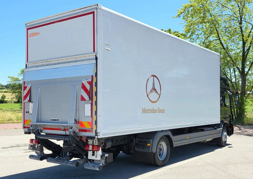 Mercedes-Benz ATEGO 1527/1530/IZOTERMA/WINDA/SPROWADZONY/E6/PIERWSZY WŁAŚCICIEL/AUTOMAT/18EURO PALET/STAN BARDZO DOBRY - Refrigerator truck: picture 5 Mercedes-Benz ATEGO 1527/1530/IZOTERMA/WINDA/SPROWADZONY/E6/PIERWSZY WŁAŚCICIEL/AUTOMAT/18EURO PALET/STAN BARDZO DOBRY - Refrigerator truck: picture 5
