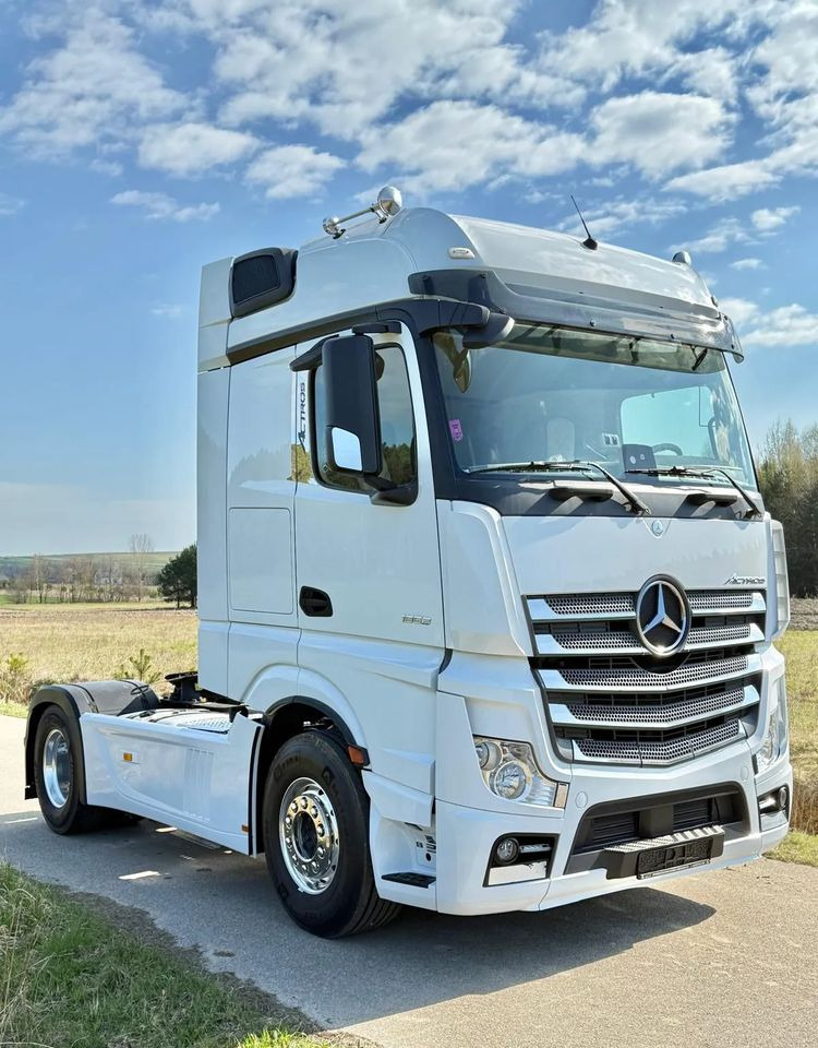 Mercedes-Benz ACTROS 1853/1845/E6/BIG SPACE/STANDARD/2019/ALUSY/NISKI PRZEBIEG/ - Tractor unit: picture 1 Mercedes-Benz ACTROS 1853/1845/E6/BIG SPACE/STANDARD/2019/ALUSY/NISKI PRZEBIEG/ - Tractor unit: picture 1