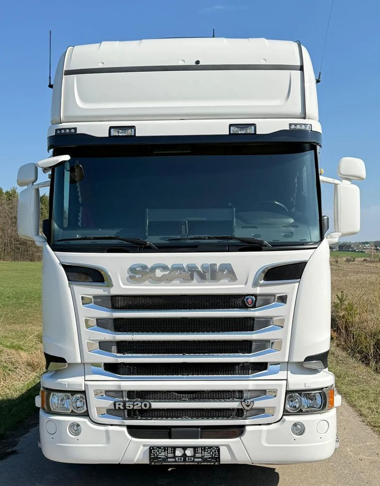 Scania R520/SERWISOWANA/SPROWADZONA/4PODUSZKI TYŁ/RETARDER/NISKI PRZEBIEG - Tractor unit: picture 3 Scania R520/SERWISOWANA/SPROWADZONA/4PODUSZKI TYŁ/RETARDER/NISKI PRZEBIEG - Tractor unit: picture 3