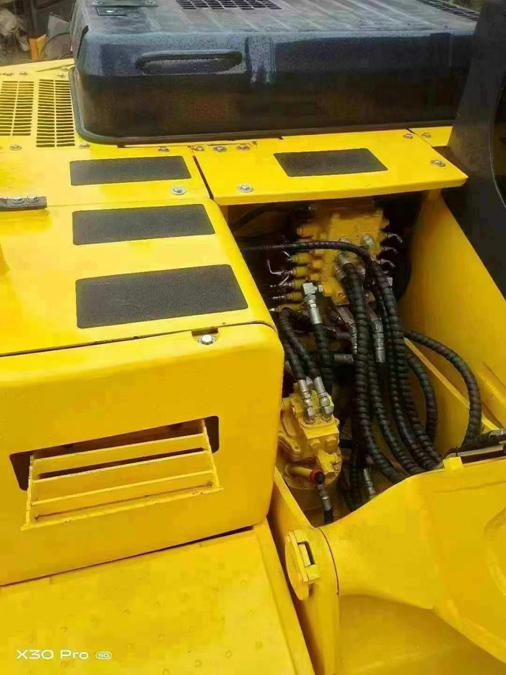 Komatsu PC 130-7 PC130 PC130-7 - Crawler excavator: picture 5 Komatsu PC 130-7 PC130 PC130-7 - Crawler excavator: picture 5
