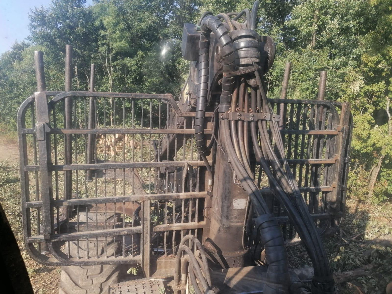 Forwarder JOHN DEERE 1910E: picture 9 Forwarder JOHN DEERE 1910E: picture 9