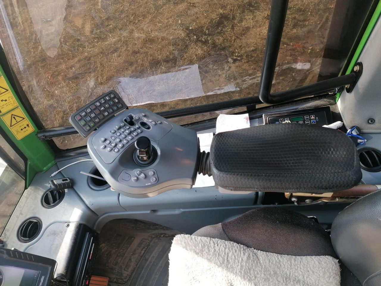 Forwarder JOHN DEERE 1910E: picture 13 Forwarder JOHN DEERE 1910E: picture 13