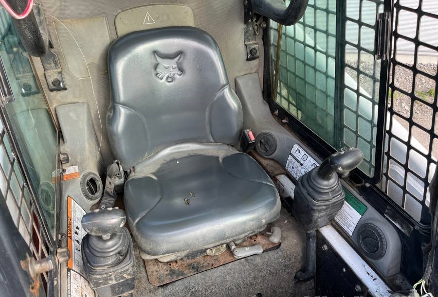Bobcat A 220 - Skid steer loader: picture 5 Bobcat A 220 - Skid steer loader: picture 5