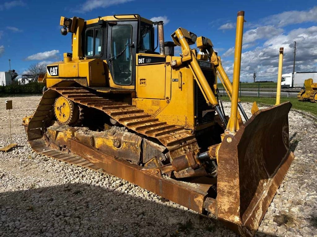 CAT D 6 T LGP - Bulldozer: picture 4 CAT D 6 T LGP - Bulldozer: picture 4