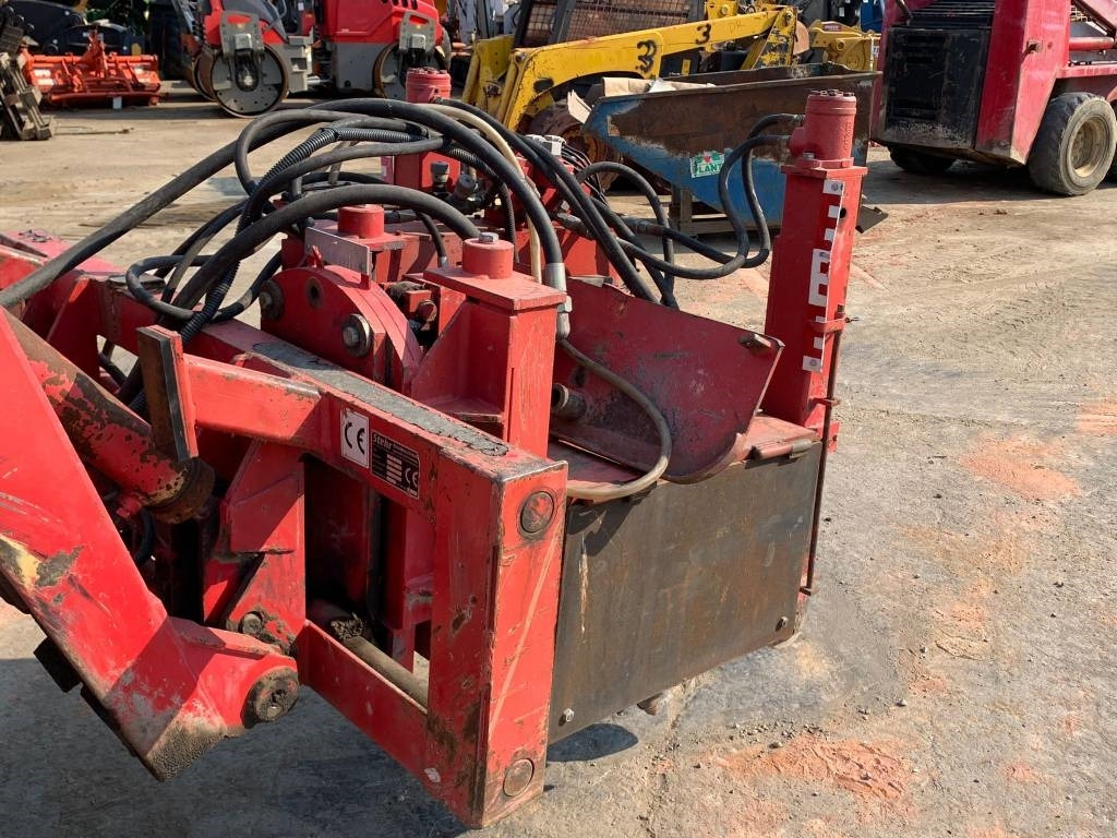 Skid steer loader Gehl SL5625: picture 10 Skid steer loader Gehl SL5625: picture 10