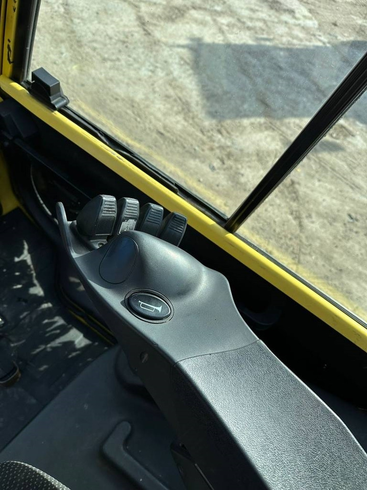 LPG forklift Hyster H 8.0FT9: picture 9