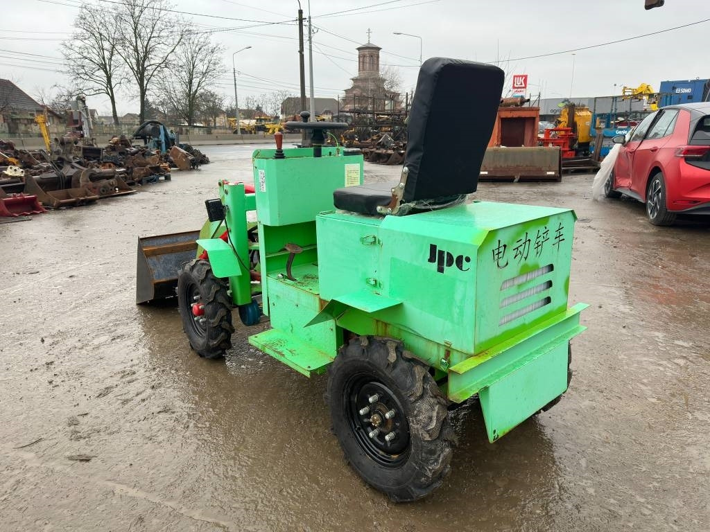 JPC ME18 - Compact loader: picture 5 JPC ME18 - Compact loader: picture 5