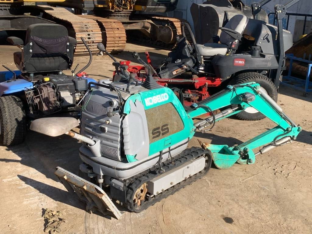 Kobelco SS 1 - Mini excavator: picture 2 Kobelco SS 1 - Mini excavator: picture 2