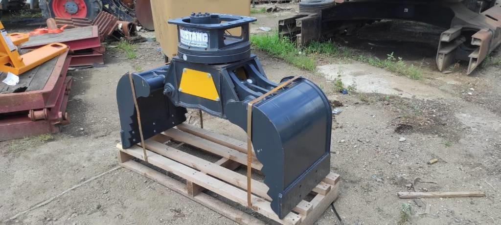 Mustang GRP 250 - Grapple for Construction machinery: picture 2 Mustang GRP 250 - Grapple for Construction machinery: picture 2