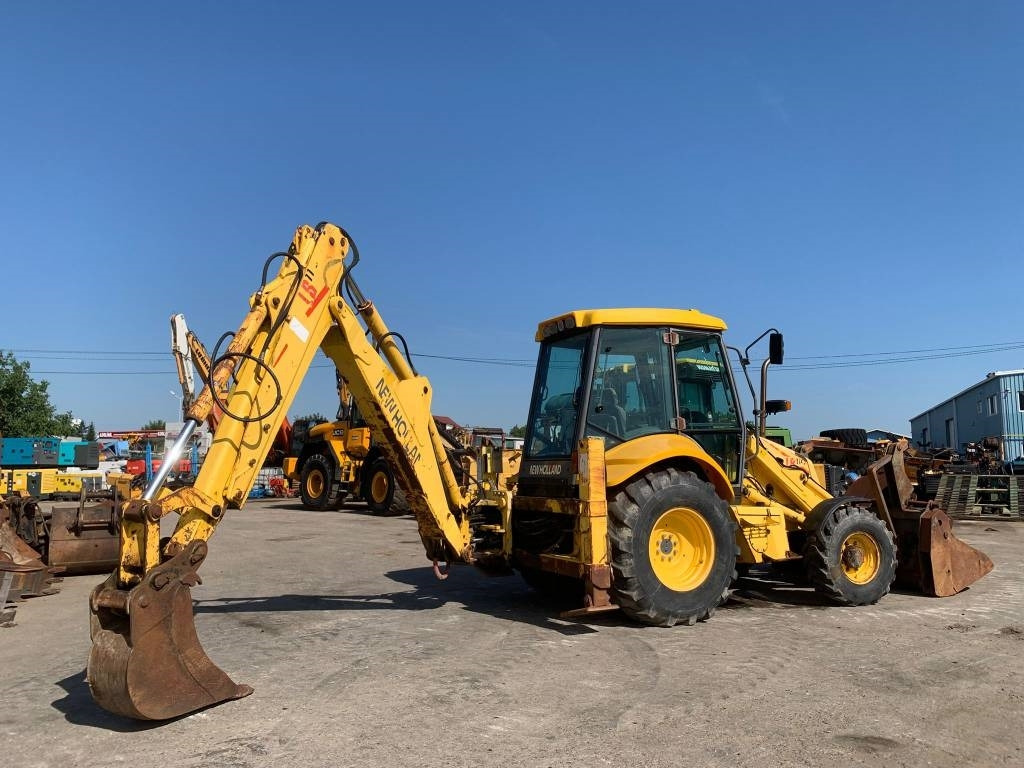 Backhoe loader New Holland LB 110-4 PT: picture 7
