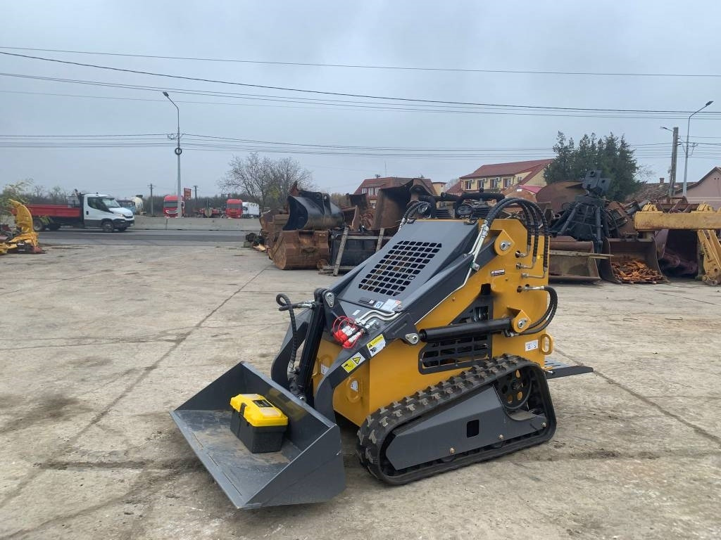 Newrick ZW480 - Skid steer loader: picture 2 Newrick ZW480 - Skid steer loader: picture 2