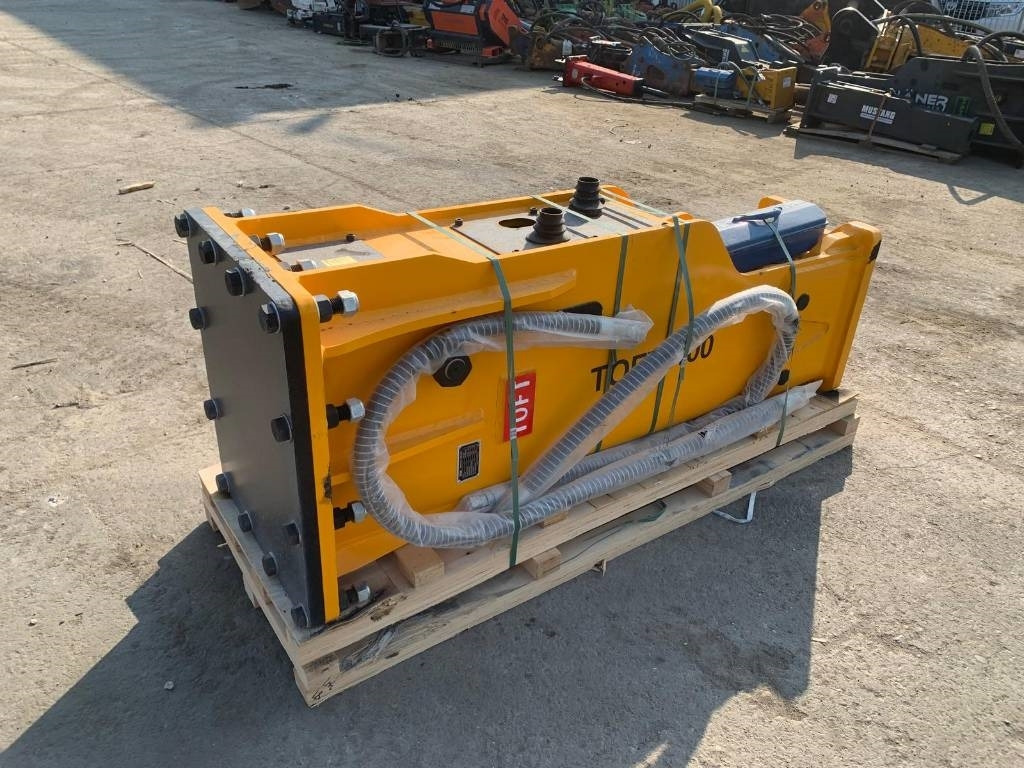 TOFT 1400 NEW - Hydraulic hammer for Construction machinery: picture 4 TOFT 1400 NEW - Hydraulic hammer for Construction machinery: picture 4