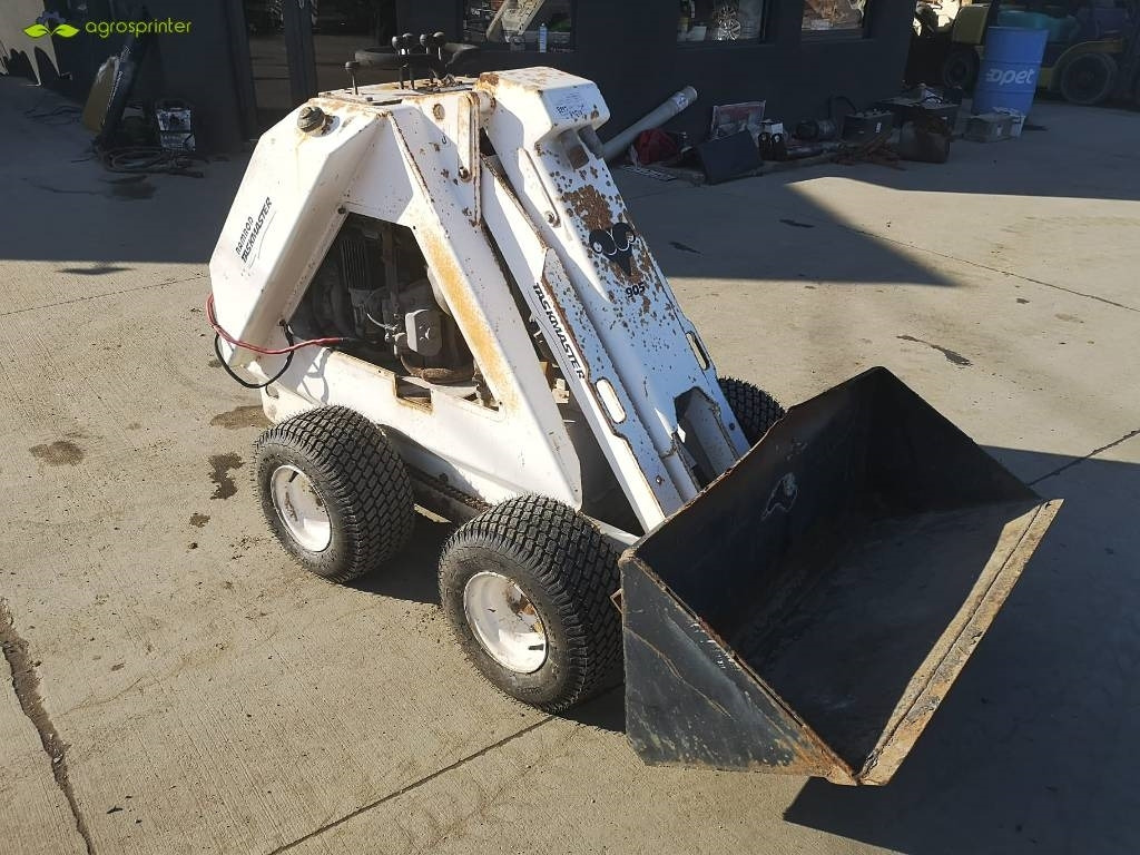 Taskmaster 905 - Skid steer loader: picture 3 Taskmaster 905 - Skid steer loader: picture 3