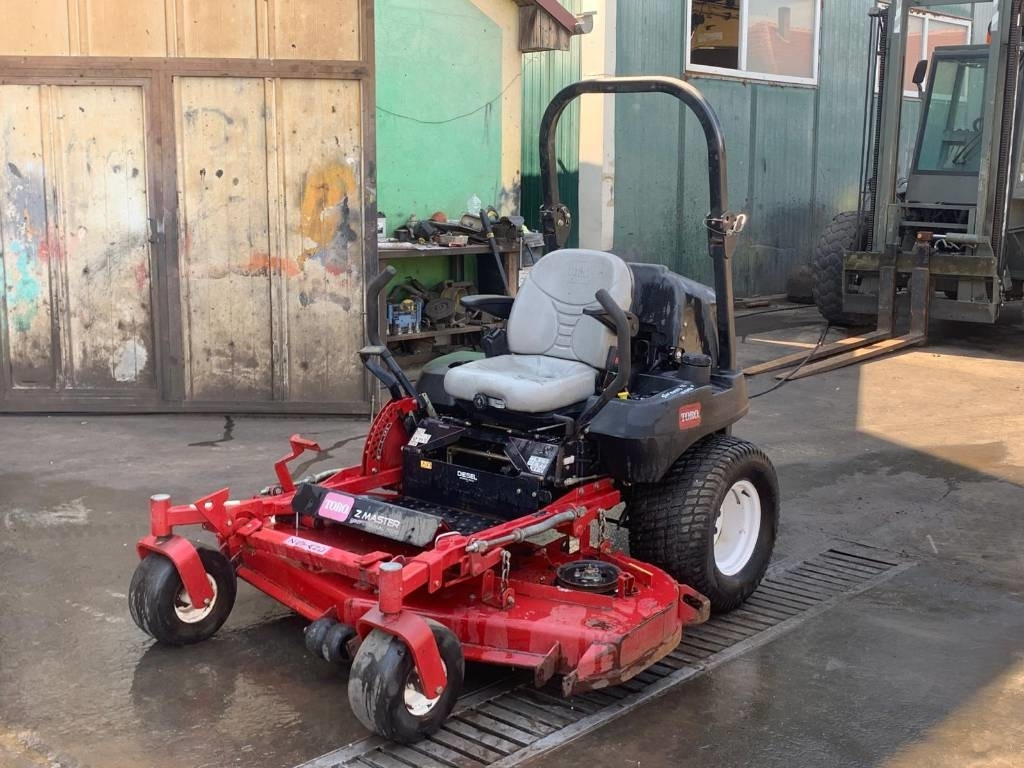 Toro Z MASTER PROFESSIONAL 7000 - Garden mower: picture 1 Toro Z MASTER PROFESSIONAL 7000 - Garden mower: picture 1