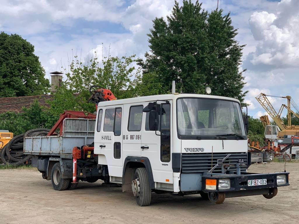 Volvo FL 611 Railway Truck - Crane truck: picture 1 Volvo FL 611 Railway Truck - Crane truck: picture 1