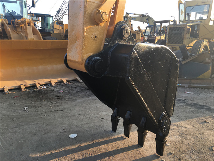 Leasing of Caterpillar 320CL Caterpillar 320CL: picture 8
