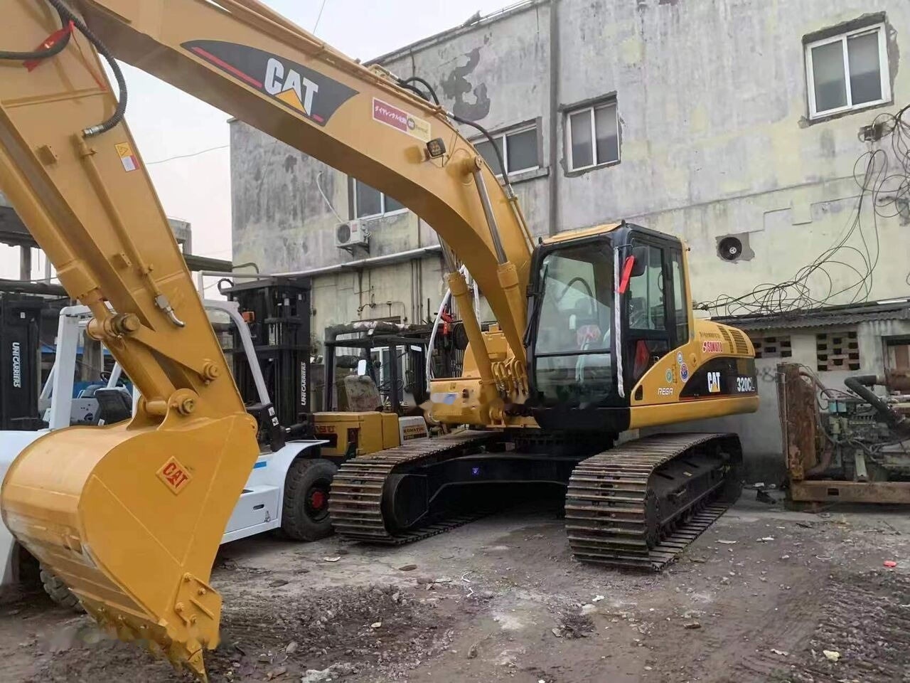 Caterpillar 320CL - Crawler excavator: picture 5 Caterpillar 320CL - Crawler excavator: picture 5