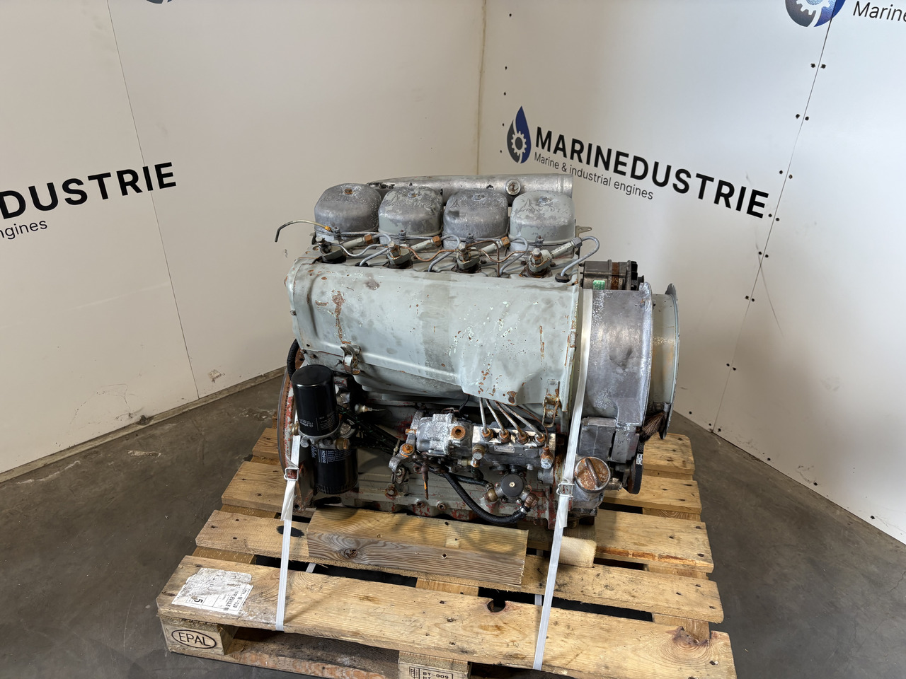 DEUTZ F4L 912 - Engine for Construction machinery: picture 1 DEUTZ F4L 912 - Engine for Construction machinery: picture 1