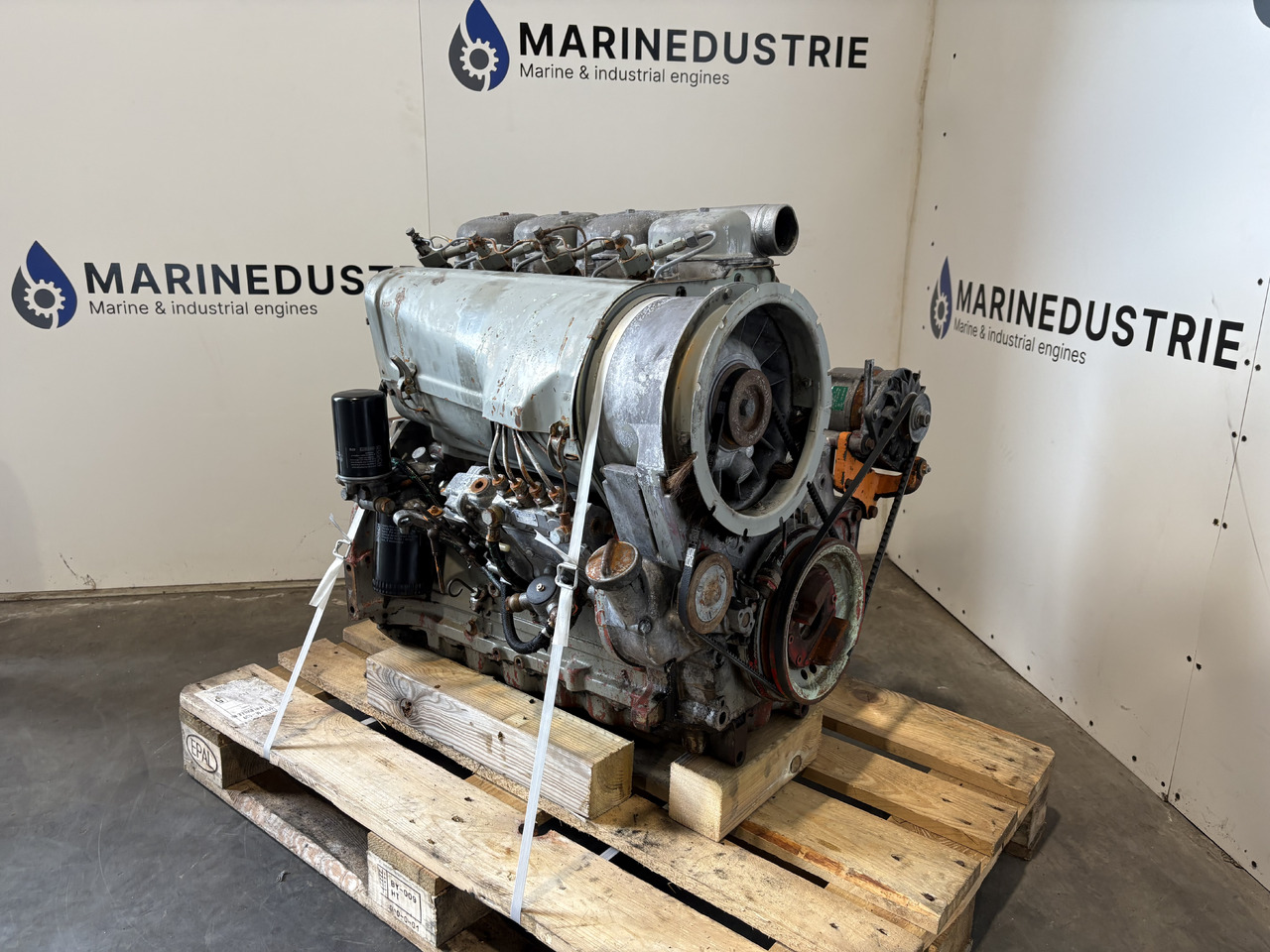DEUTZ F4L 912 - Engine for Construction machinery: picture 2 DEUTZ F4L 912 - Engine for Construction machinery: picture 2