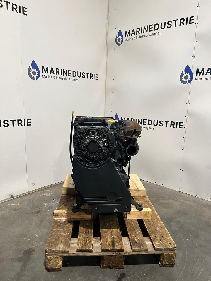 Deutz BF4L 2011 - Engine for Other machinery: picture 4 Deutz BF4L 2011 - Engine for Other machinery: picture 4