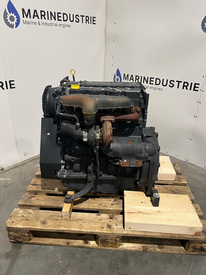 Deutz BF4L 2011 - Engine for Other machinery: picture 3 Deutz BF4L 2011 - Engine for Other machinery: picture 3