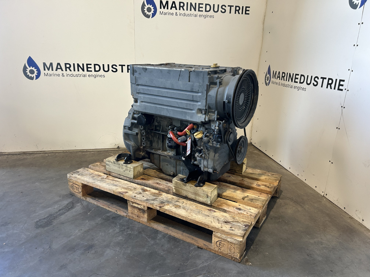 Deutz F4L 2011 - Engine for Construction machinery: picture 2 Deutz F4L 2011 - Engine for Construction machinery: picture 2