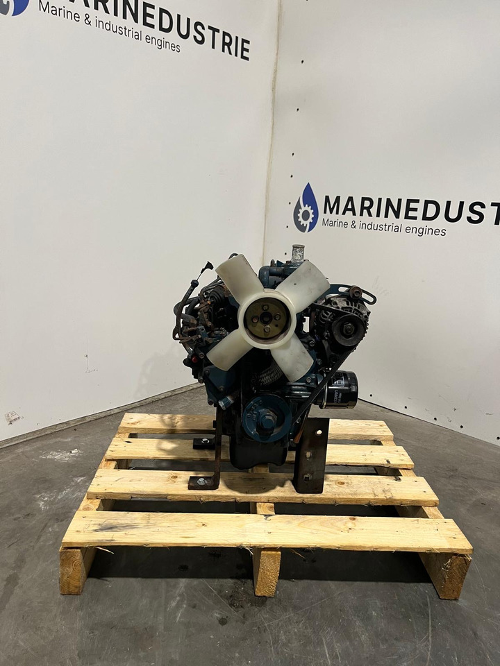 Kubota D722 - Engine for Construction machinery: picture 4 Kubota D722 - Engine for Construction machinery: picture 4