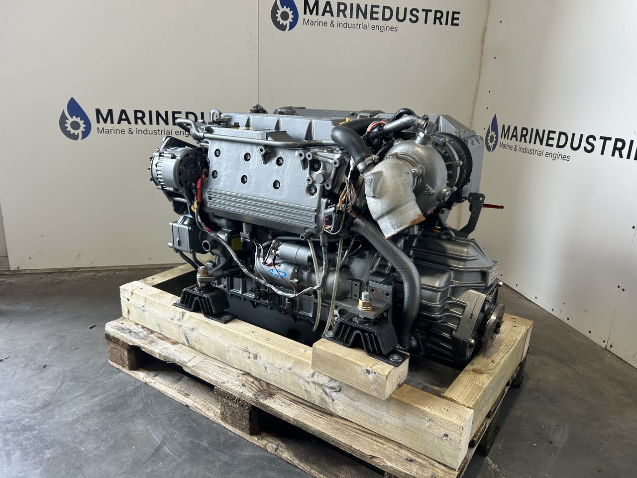 Yanmar 4LH-DTE - Engine for Other machinery: picture 3 Yanmar 4LH-DTE - Engine for Other machinery: picture 3