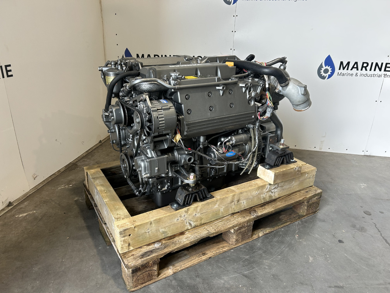 Yanmar 4LH-DTE - Engine for Other machinery: picture 1 Yanmar 4LH-DTE - Engine for Other machinery: picture 1