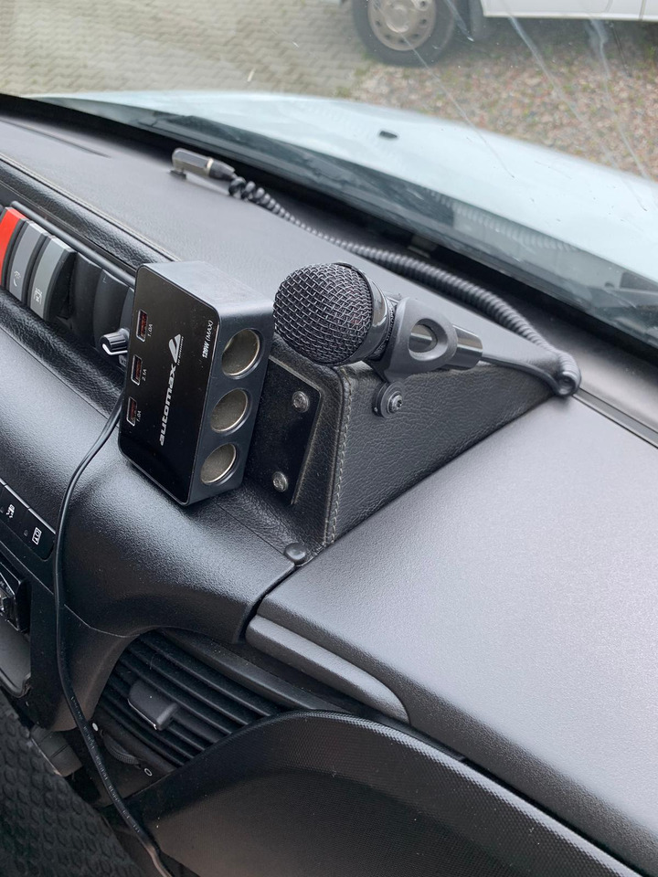 Coach Iveco Daily- 21 Miejsc: picture 9