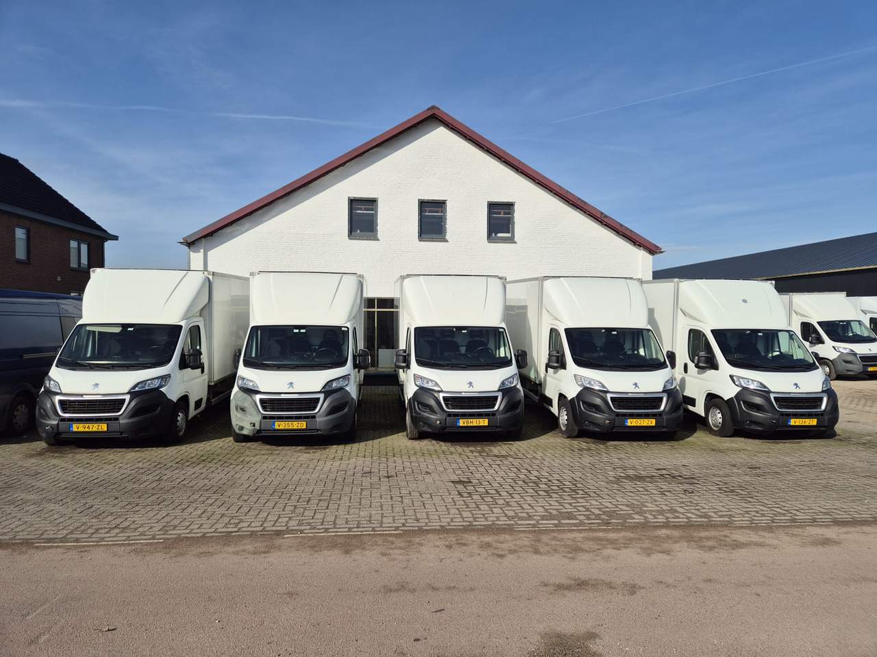 Peugeot Boxer HDI 160PK EURO 6 Koelwagen Bj10-2018 BROKEN ENGINE - Refrigerated van: picture 1 Peugeot Boxer HDI 160PK EURO 6 Koelwagen Bj10-2018 BROKEN ENGINE - Refrigerated van: picture 1