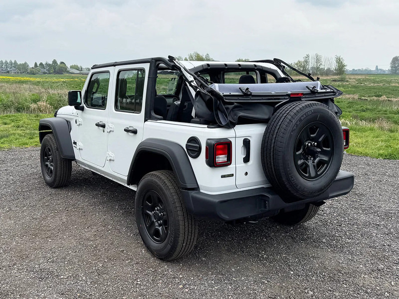 Jeep Wrangler 4x4 3.0 Diesel UNLIMITED SPORT 5 DOORS - EURO 6 - NEW!! LARGE QUANTITY AVAILABLE!! - Pickup truck: picture 4 Jeep Wrangler 4x4 3.0 Diesel UNLIMITED SPORT 5 DOORS - EURO 6 - NEW!! LARGE QUANTITY AVAILABLE!! - Pickup truck: picture 4