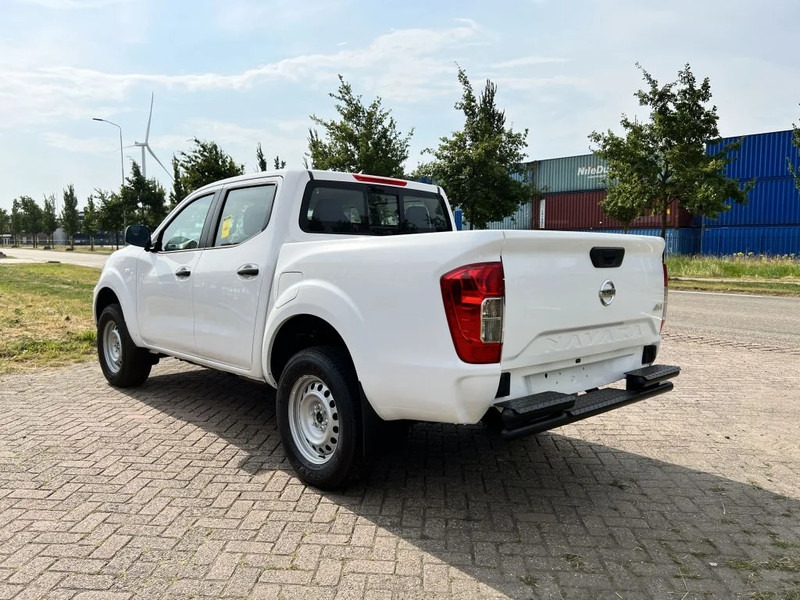 Nissan Navara 4x4 - 22 UNITS - 2.5 D Double Cab - XE - EURO 2 - NEW!! READY FOR WORK!!! - Pickup truck, Combi van: picture 3 Nissan Navara 4x4 - 22 UNITS - 2.5 D Double Cab - XE - EURO 2 - NEW!! READY FOR WORK!!! - Pickup truck, Combi van: picture 3
