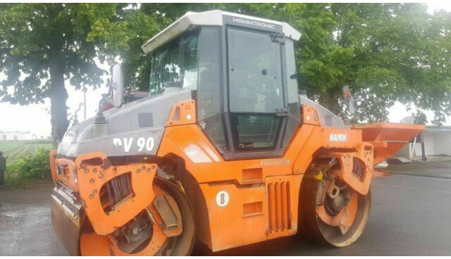 Hamm DV90 VO mit Streuer Klima German Maschine - Roller: picture 1 Hamm DV90 VO mit Streuer Klima German Maschine - Roller: picture 1