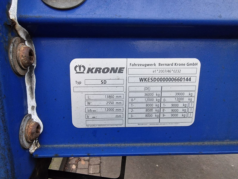 Curtainsider semi-trailer Krone SD Pritsche Plane Auflieger: picture 7