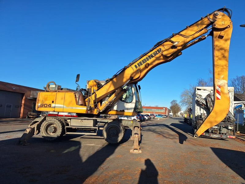 Liebherr A904C Umschlagbagger Greifer +Magnetvorbereitun - Waste/ Industry handler: picture 4 Liebherr A904C Umschlagbagger Greifer +Magnetvorbereitun - Waste/ Industry handler: picture 4