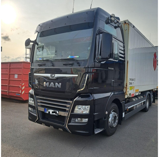 MAN 26.500 XXK BDF Vollausst. - Container transporter/ Swap body truck: picture 1 MAN 26.500 XXK BDF Vollausst. - Container transporter/ Swap body truck: picture 1
