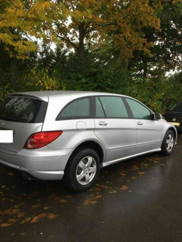 Mercedes-Benz R 320 CDI L 4Matic 7G-TRONIC DPF AMG-Paket - Passenger van: picture 2 Mercedes-Benz R 320 CDI L 4Matic 7G-TRONIC DPF AMG-Paket - Passenger van: picture 2