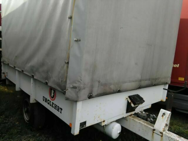 Meusburger Moessbauer Hänger mit Flaschenzug /Kran/Ladehilf - Curtainsider trailer: picture 1 Meusburger Moessbauer Hänger mit Flaschenzug /Kran/Ladehilf - Curtainsider trailer: picture 1