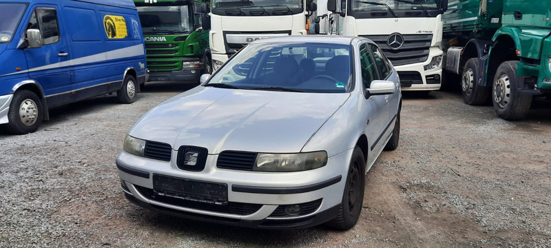 SEAT Toledo Signo 1,8 20V Autom - Sedan: picture 2 SEAT Toledo Signo 1,8 20V Autom - Sedan: picture 2